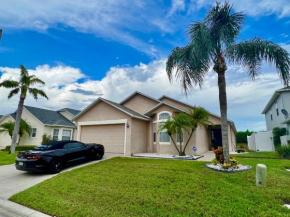 Grand Residential 4BR Pool Home near Disney Parks